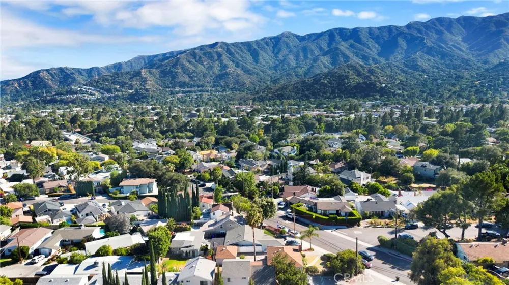 4444 Rosemont Avenue Montrose, CA 91020