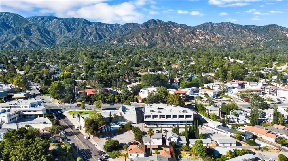 4444 Rosemont Avenue Montrose, CA 91020