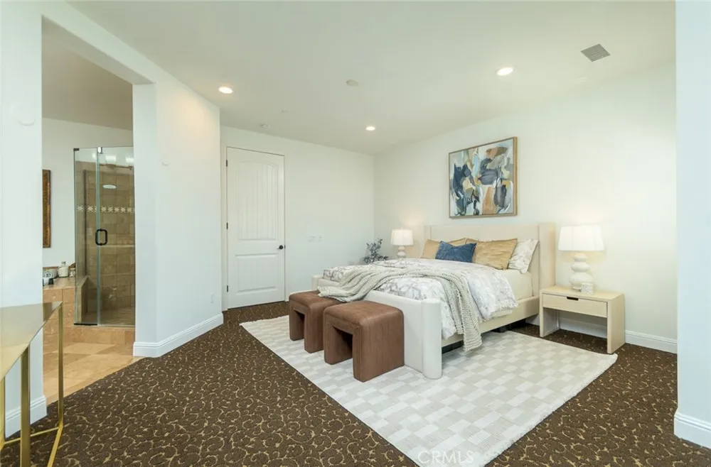 21929 Cortina Chatsworth, CA 91311