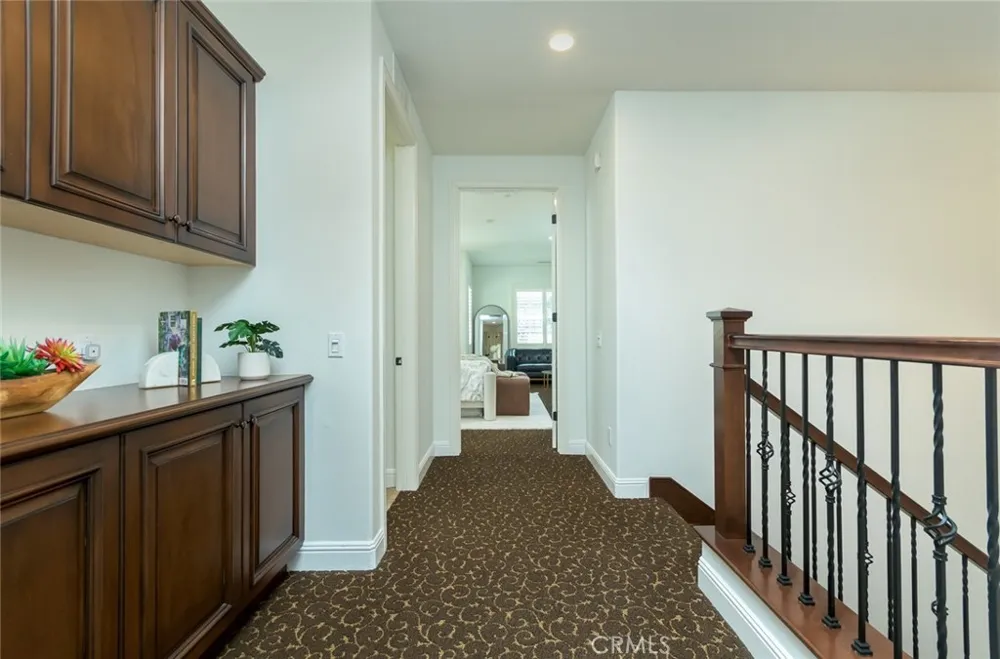 21929 Cortina Chatsworth, CA 91311