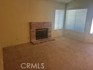 5050 Canyon Crest Riverside, CA 92507