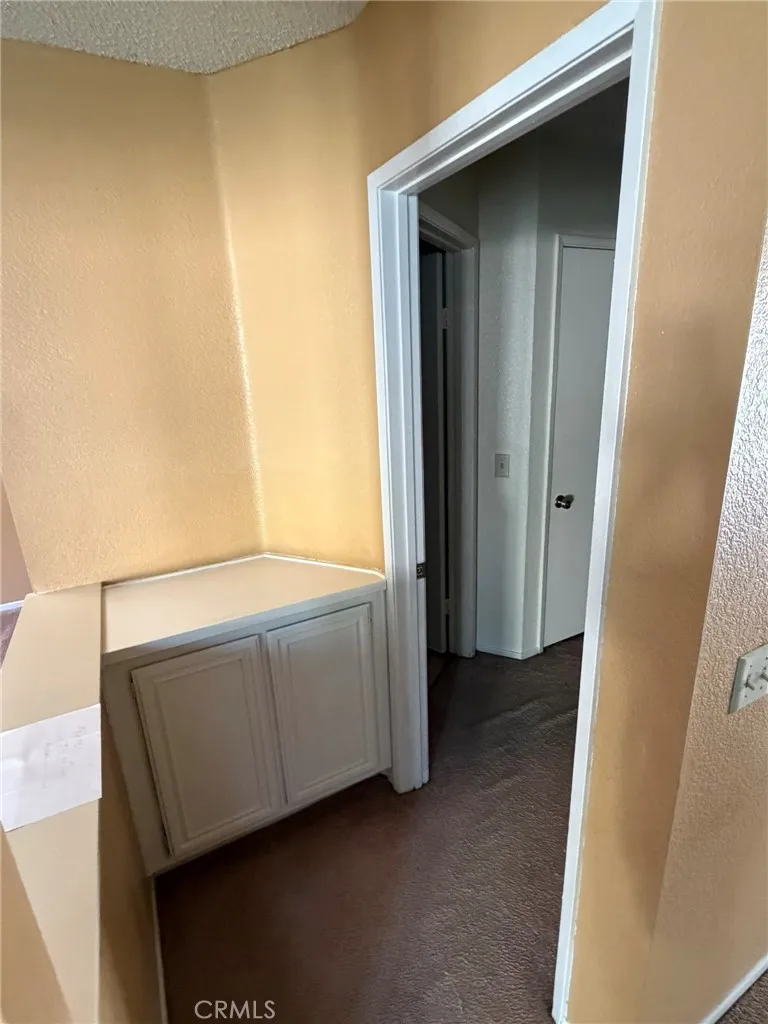 5050 Canyon Crest Riverside, CA 92507