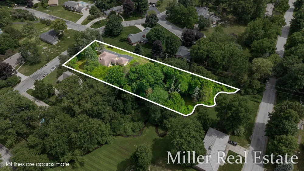 1140 David Drive Hastings, MI 49058