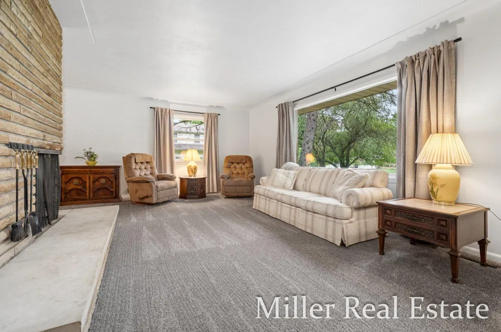 1140 David Drive Hastings, MI 49058