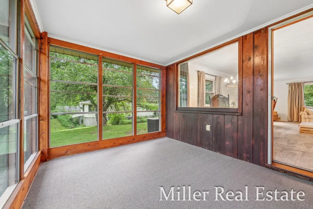 1140 David Drive Hastings, MI 49058