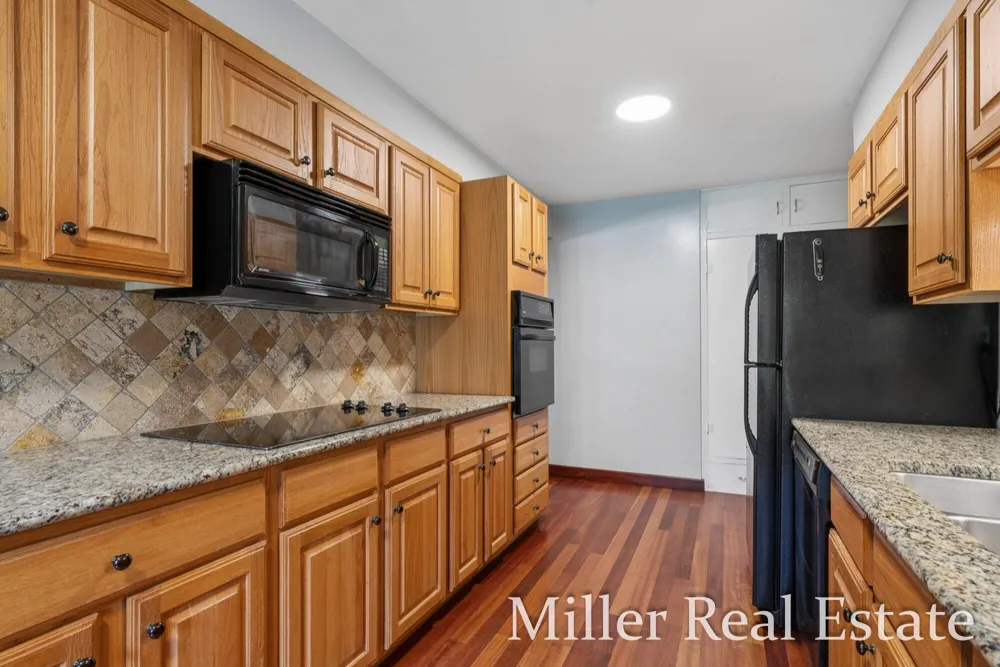 1140 David Drive Hastings, MI 49058