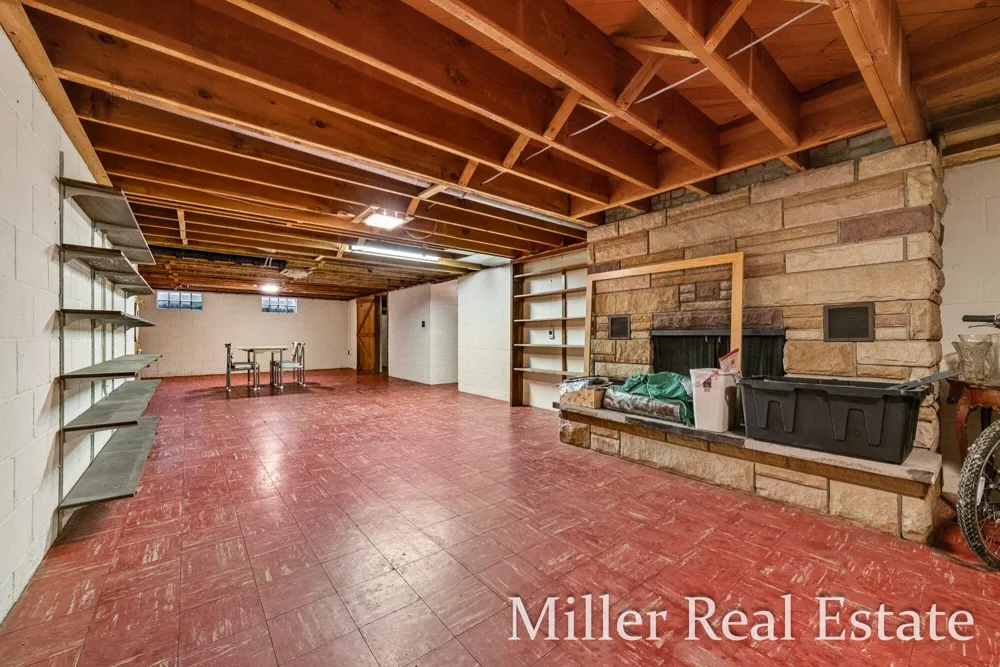 1140 David Drive Hastings, MI 49058