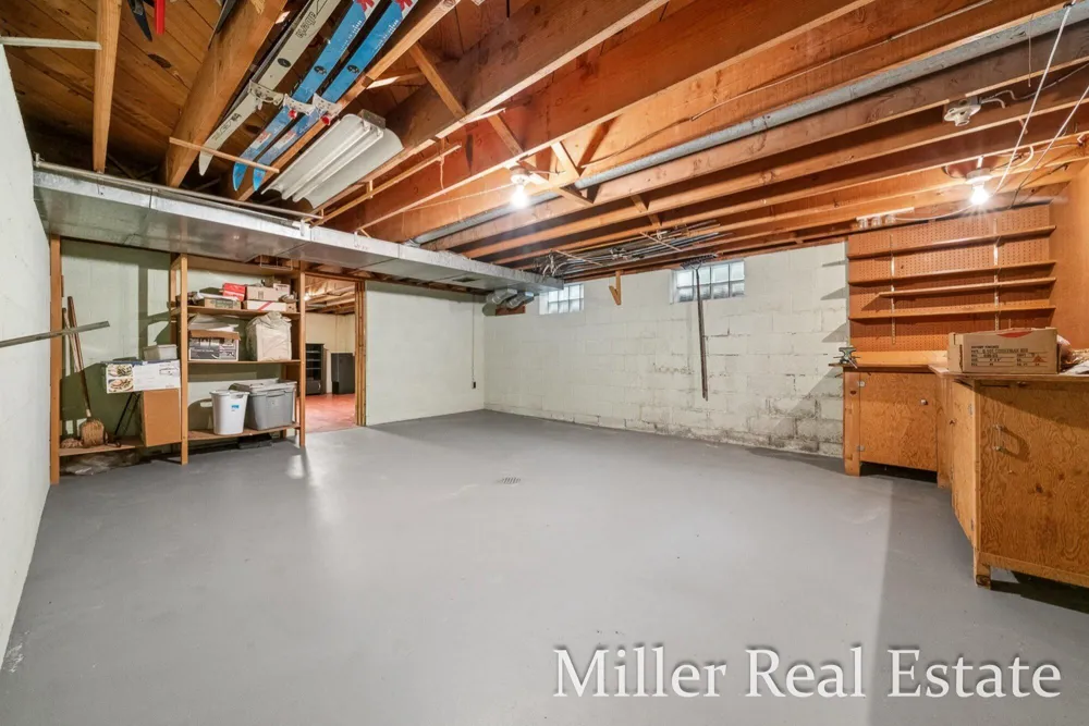 1140 David Drive Hastings, MI 49058