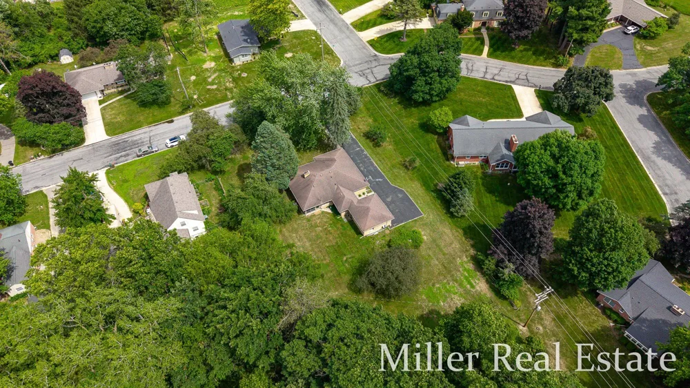 1140 David Drive Hastings, MI 49058