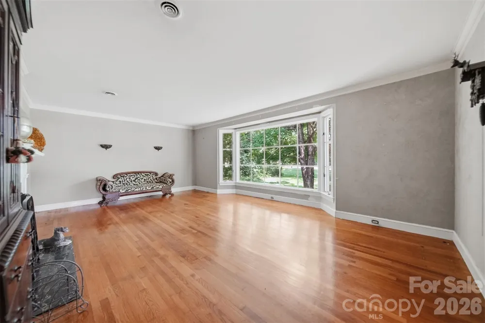 826 S College Avenue Newton, NC 28658