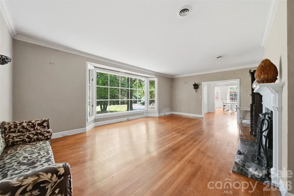 826 S College Avenue Newton, NC 28658