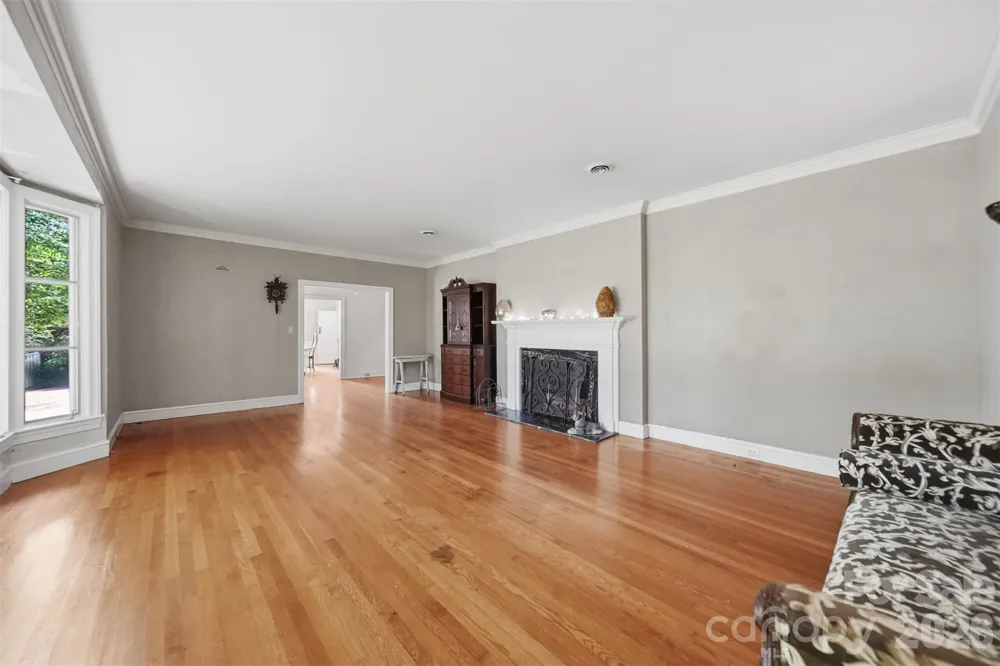826 S College Avenue Newton, NC 28658