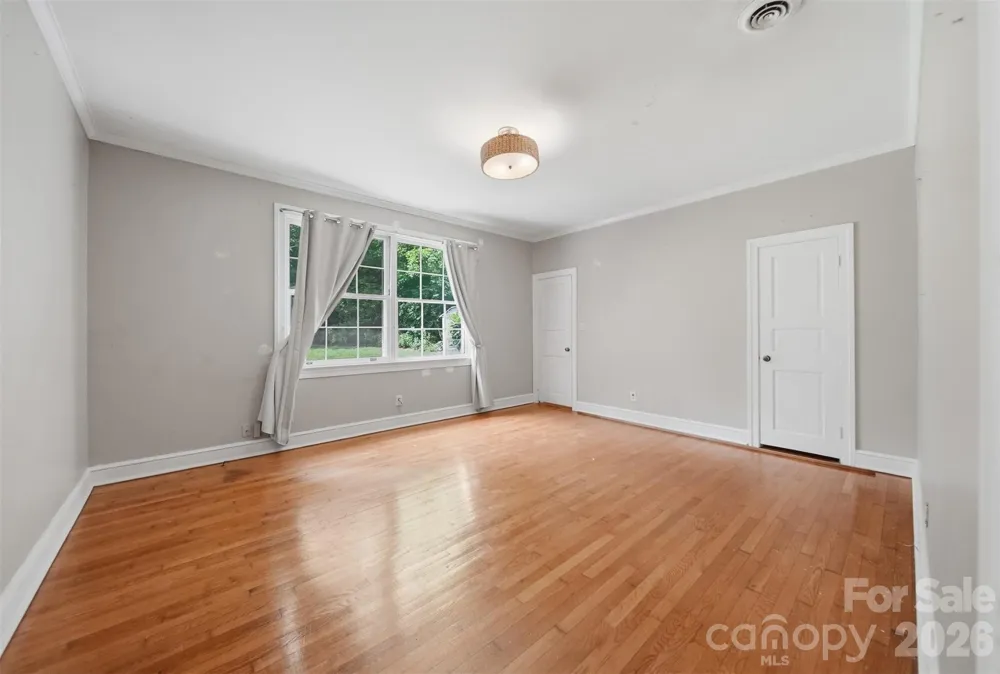 826 S College Avenue Newton, NC 28658