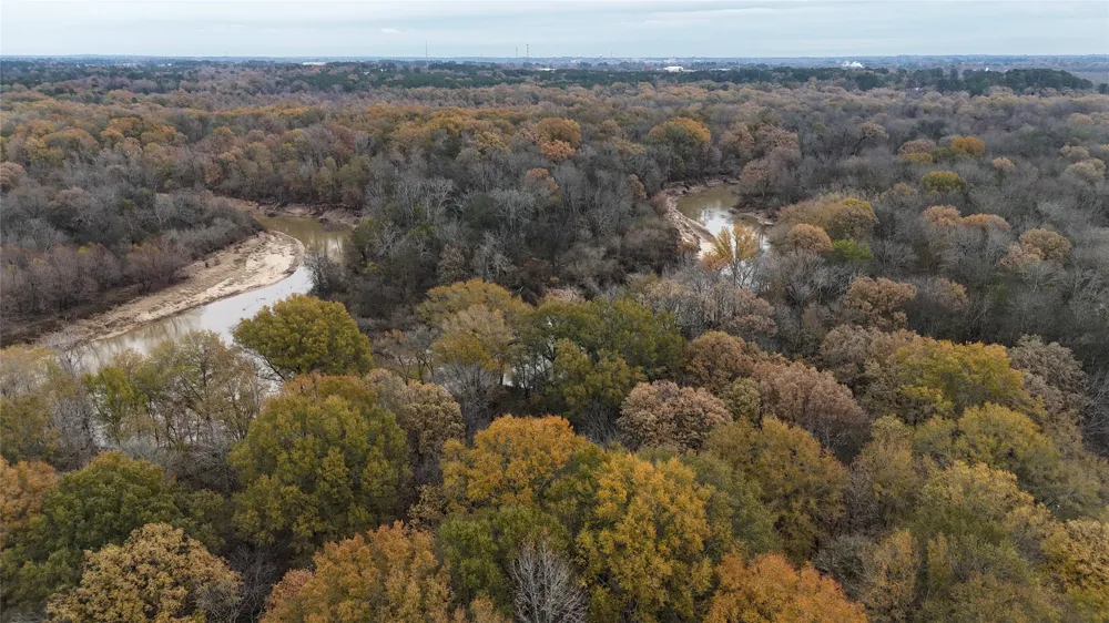 1 W Harrison Road Longview, TX 75604