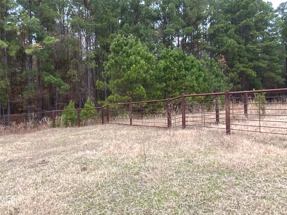 1 W Harrison Road Longview, TX 75604