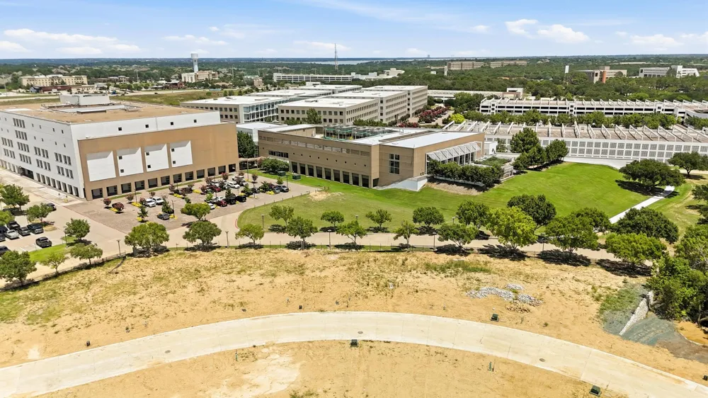 2216 Otter Lane Southlake, TX 76262