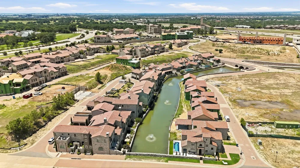 2216 Otter Lane Southlake, TX 76262