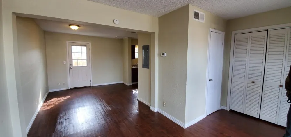 811 Spears Street #102 Alvarado, TX 76009