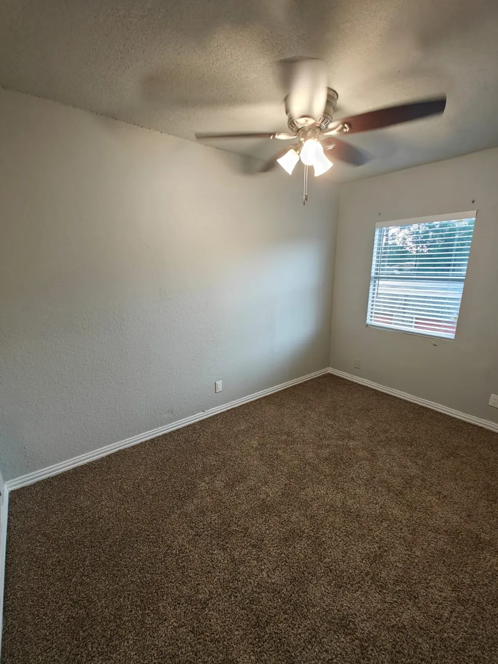 811 Spears Street #102 Alvarado, TX 76009