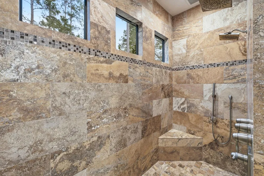 280 Sundog Road Huntsville, TX 77340