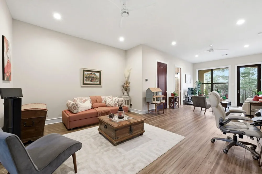 280 Sundog Road Huntsville, TX 77340