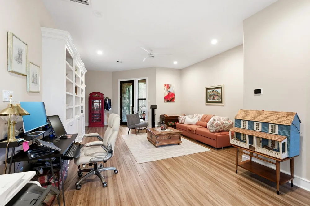 280 Sundog Road Huntsville, TX 77340