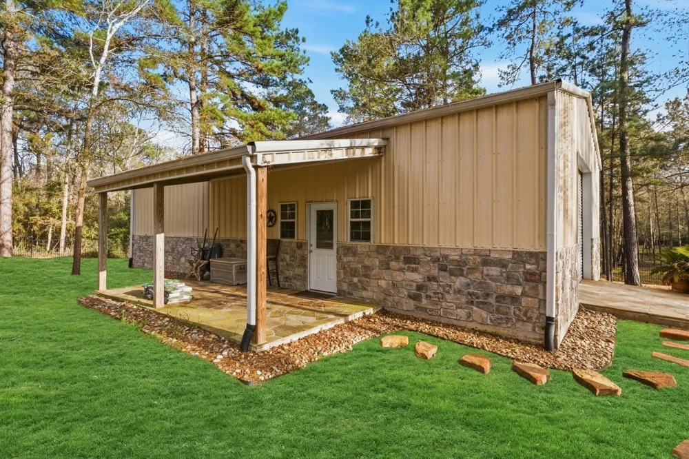 280 Sundog Road Huntsville, TX 77340