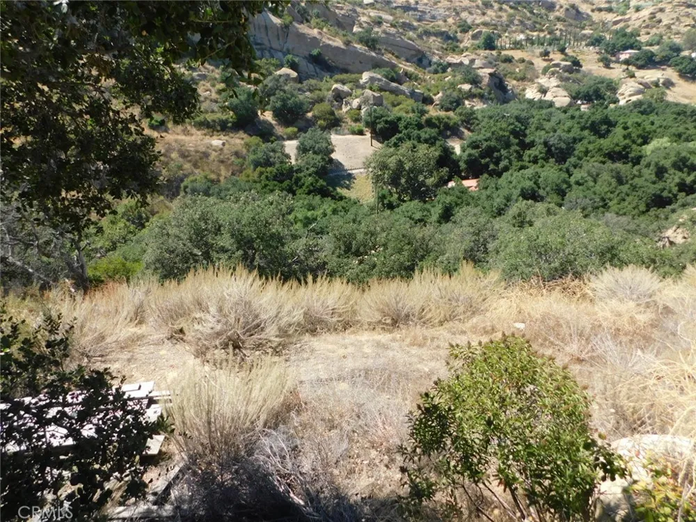476 Box Canyon Road West Hills, CA 91304