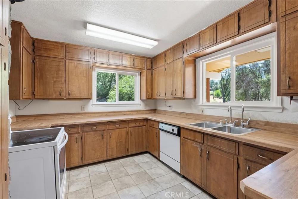 3777 Owl Creek Road Mariposa, CA 95338
