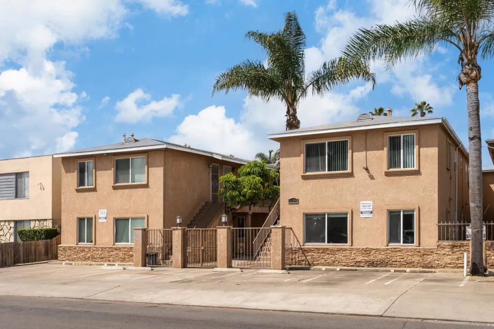 4654 33rd St #20 San Diego, CA 92116