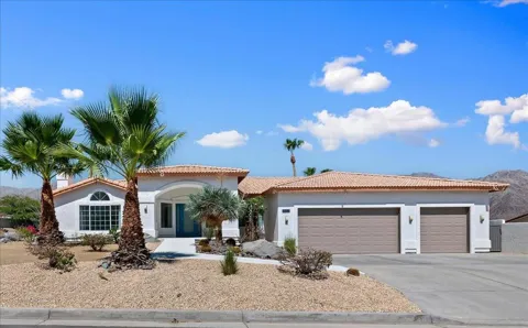 53245 Avenida Martinez