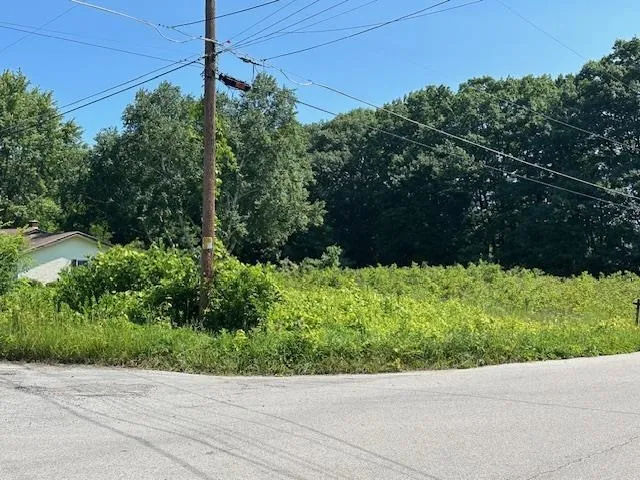 7016 Hilltop Avenue Peninsula Township, MI 49686
