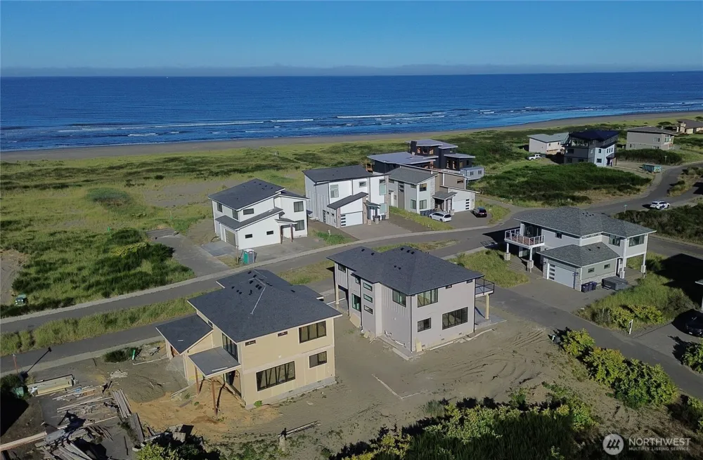 1505 Agate Lane Westport, WA 98595