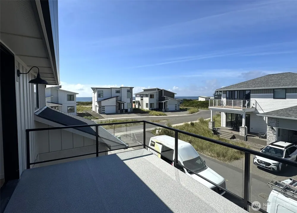 1505 Agate Lane Westport, WA 98595