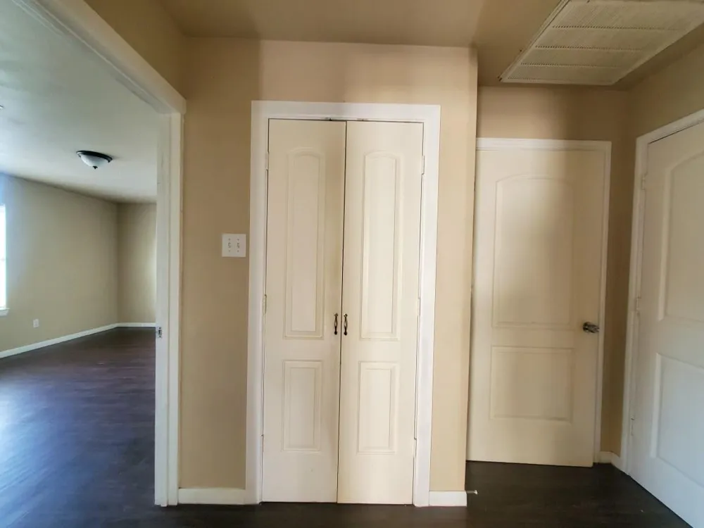 512 Avenue A South Houston, TX 77587