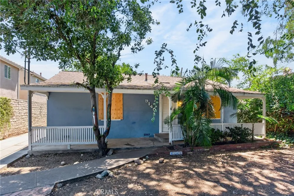 9140 Noble Avenue North Hills, CA 91343