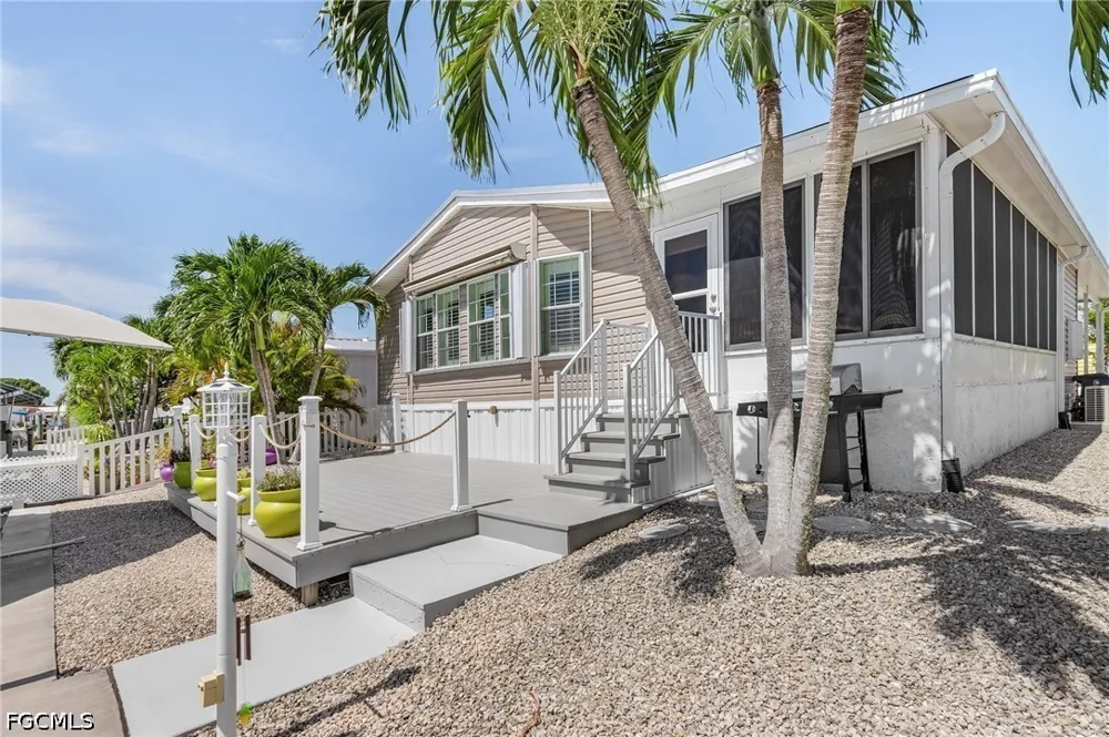 Address Not Shown St James City, FL 33956