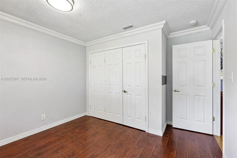 86 Ann Lee Ln Tamarac, FL 33319