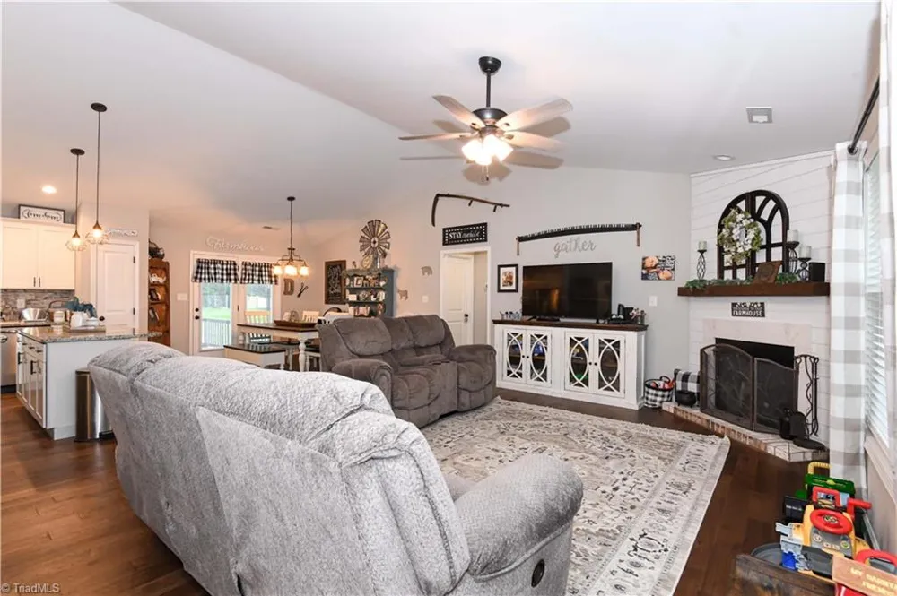 285 Washburn Road Madison, NC 27025
