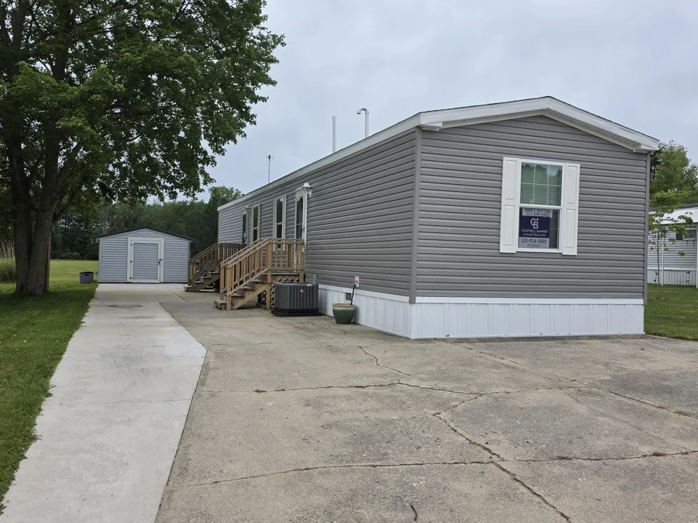 171 Aspen Street NE Solon Township, MI 49319