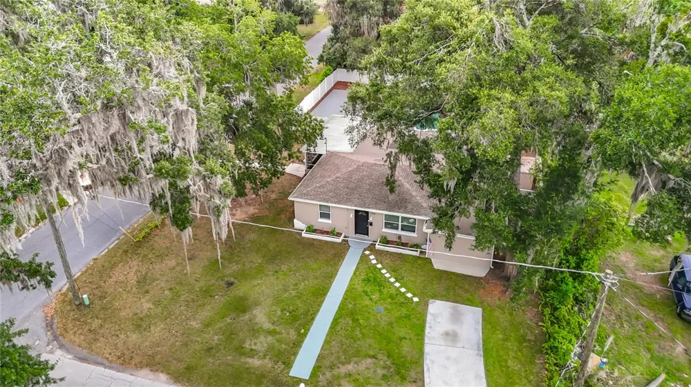 14402 13TH STREET Dade City, FL 33523
