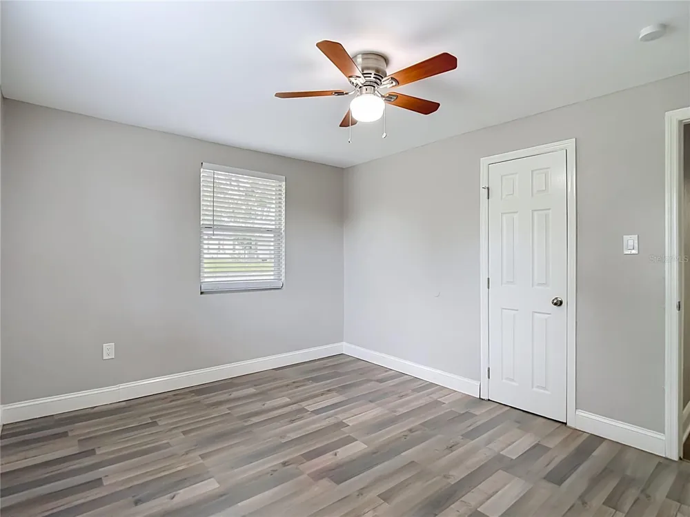14402 13TH STREET Dade City, FL 33523