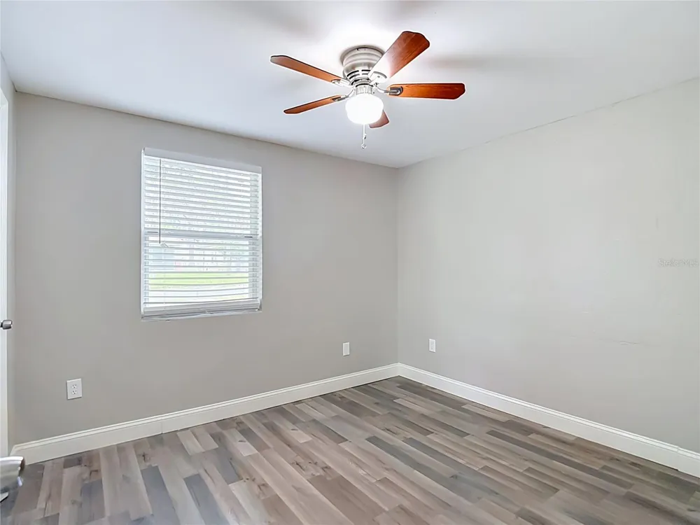 14402 13TH STREET Dade City, FL 33523
