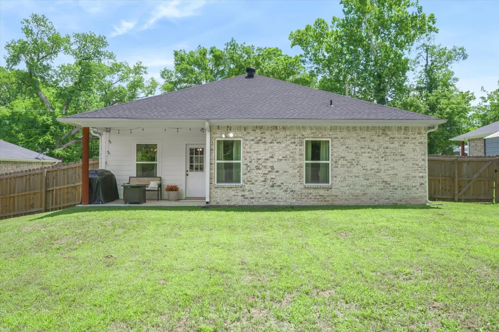 10883 Browning Street Brownsboro, TX 75756