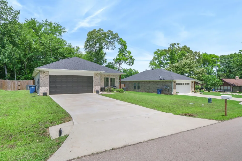 10883 Browning Street Brownsboro, TX 75756
