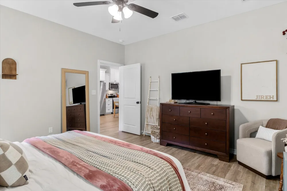 10883 Browning Street Brownsboro, TX 75756