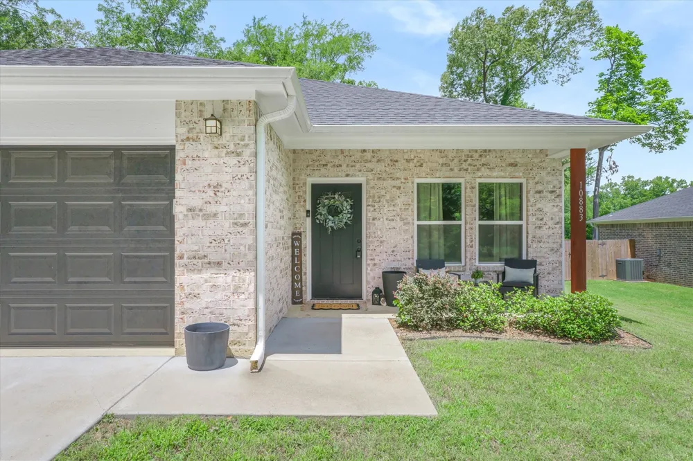 10883 Browning Street Brownsboro, TX 75756