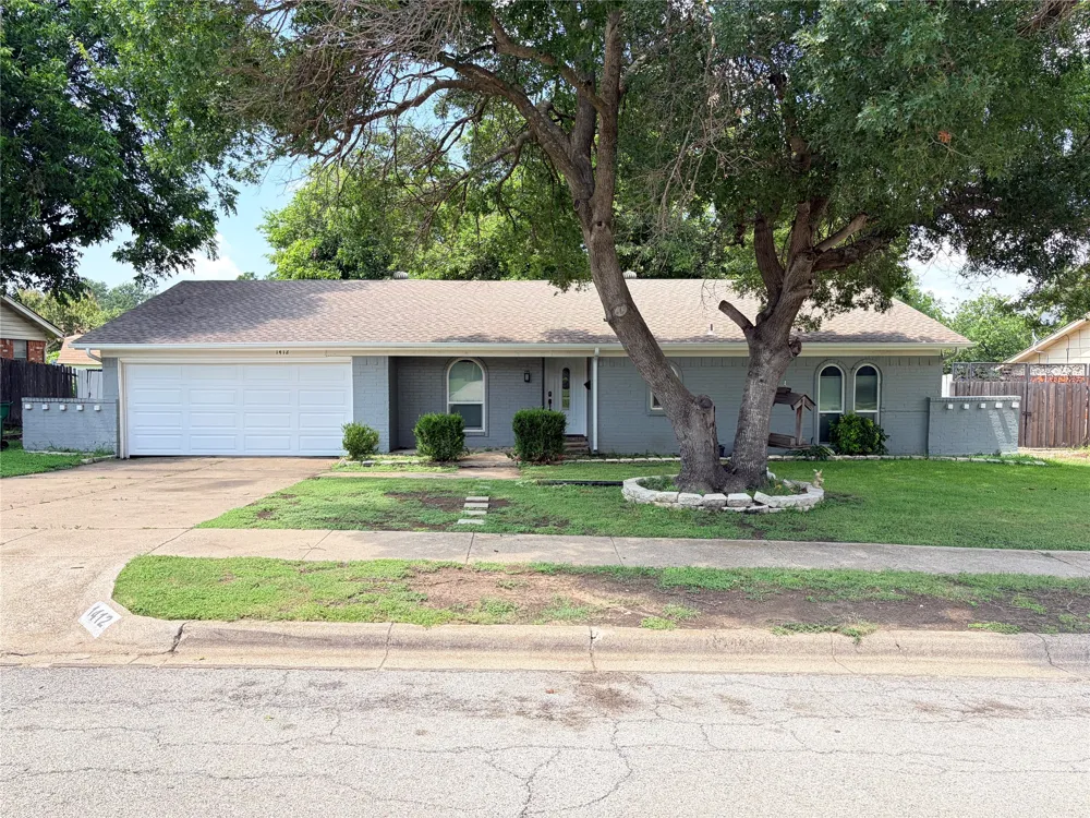 1412 Linwood Lane Fort Worth, TX 76134