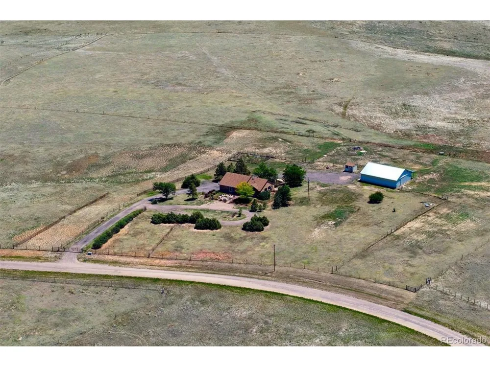 45412 Sun Country Drive Elizabeth, CO 80107