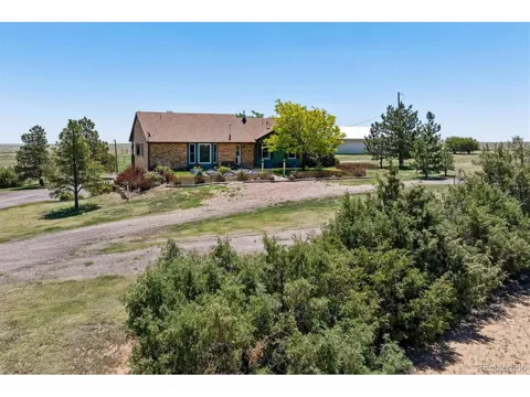 45412 Sun Country Drive